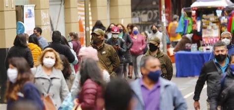 Este jueves 28 comunas del país, 9 de ellas de la rm, entraron a la fase más restrictiva del plan paso a paso, debido a los altos números de contagios de. Con récord máximo de contagios en La Araucanía Temuco ...