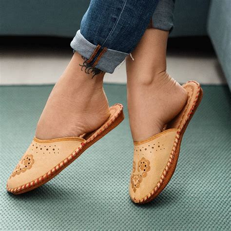 Ladies Leather Boho Closed Toe Slippers By Sheepers