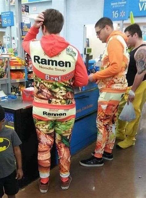 9 Most Weirdly Dressed People You Will Ever See In Walmart Genmice