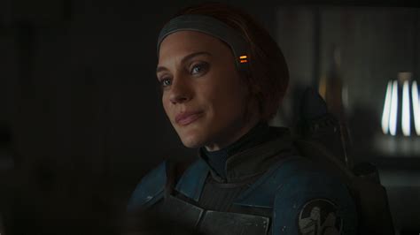 Bo Katan Lives Katee Sackhoff On The Live Action Debut Of Her Mandalorian Warrior Exclusive