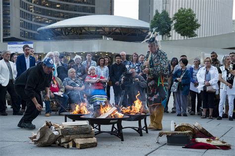 We are grateful for the opportunity to live, work, play and learn on indigenous territory and honour the indigenous peoples whose historical relationships with the land continue to this day. Indigenous People's Day: more observances across Canada ...