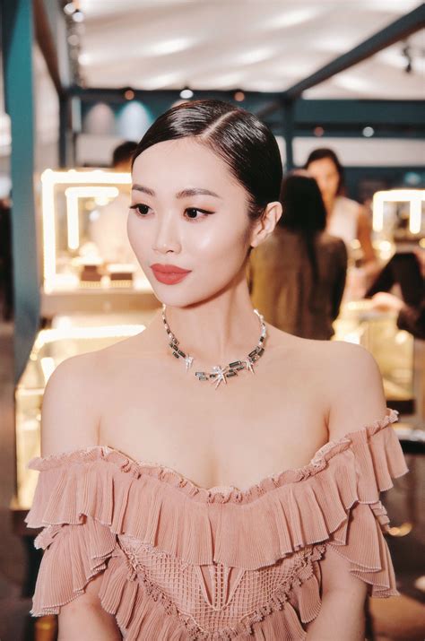 crazy rich asians star victoria loke shares her top 5 acting tips