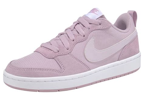 Throughout the years, the air force one (as it's sometimes referred to) has produced a number of distinct iterations — some leaning towards technical upgrades while others more artistic interpretations. Nike Sportswear »Court Vision Low« Sneaker kaufen | OTTO