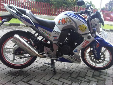 Modif xeon 125 gt warna hitam, modif vixion x trail, modif x ride, modif xpander interior, modif xenia, modif vixion x xil px7240, modif xabre, modif xride, modif x trail. MODIFIKASI MOTOR LENGKAP BERBAGAI JENIS DAN MEREK ...