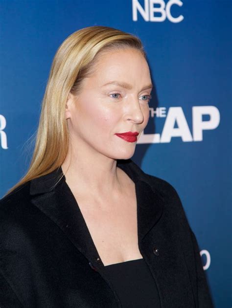 Uma Thurman looks unrecognisable as she poses on the red ...