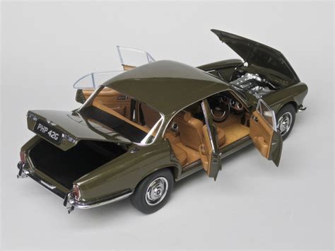 Jaguar Xj6 And Xj C Von Paragon Und Neo Originale Modelle Modelcarforum