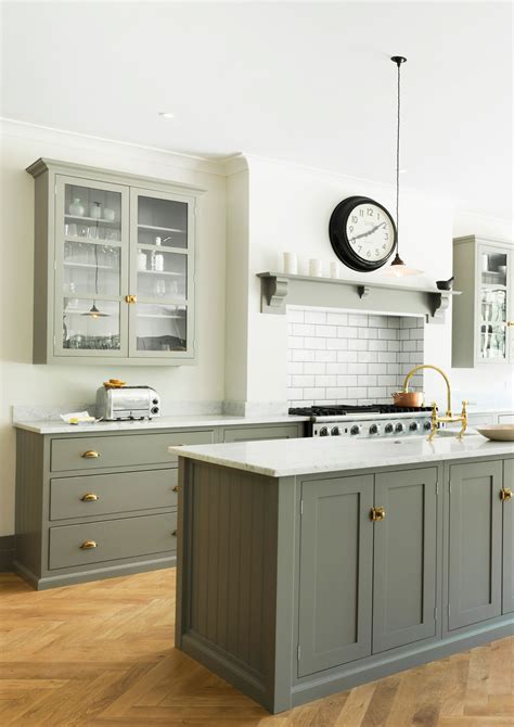 3 the kitchen collection welcome to the kitchen collection brochure which has been specially selected to create a sophisticated, elegant and we hope you enjoy looking through this brochure as much as we enjoyed creating it for you. Shaker Kitchen Brochure | deVOL Kitchens