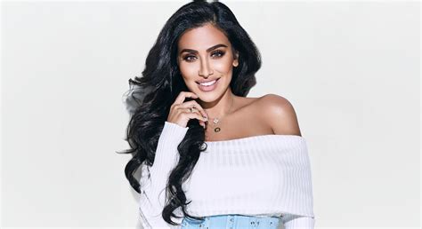 huda kattan huda beauty makeup tips reviews and skincare advice