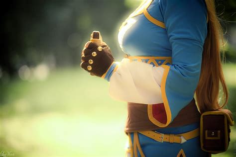 Gallery Its All About The Little Details With This Zelda Breath Of The Wild Cosplay
