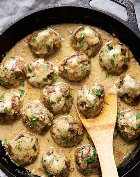Ground turkey meatballs with spinach and parmesan recipe. Ground Turkey Dinner Recipes - PureWow