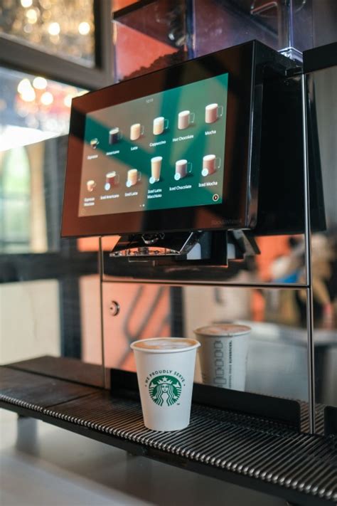 เปิดตัว We Proudly Serve Starbucks® ให้คุณเสิร์ฟกาแฟสตาร์บัคส์ที่องค์กร