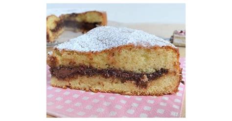 Entweder sie bestreichen damit einen tortenboden oder sie vermengen sie direkt mit dem teig. weichen Kuchen mit Nutella von vale85. Ein Thermomix ...