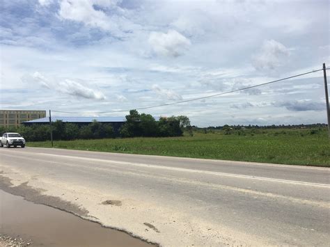 #lebuhrayakotabharukualakrai #lebuhrayakbkk #kotabharukualakraiexpressway #highwaykotabharukualakrai #centralspineroad #csr #malaysia #kelantan #kadok #keter. Musafir Papa: Kg Tunjong, Jalan Kuala Krai - Kota Bharu