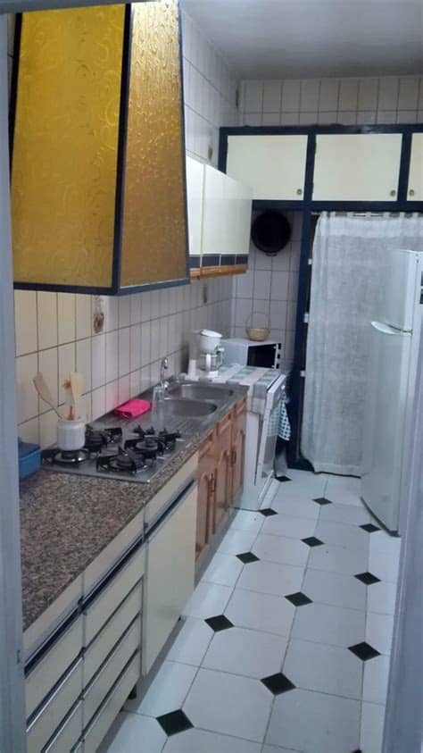 Gran living comedor, cocina con comedor diario, toilette de recepción y habitacion de servicio con baño o posible 4to dormitorio y lavadero cubierto. Alquiler de casa en él Rocío para romerias, eventos y ...