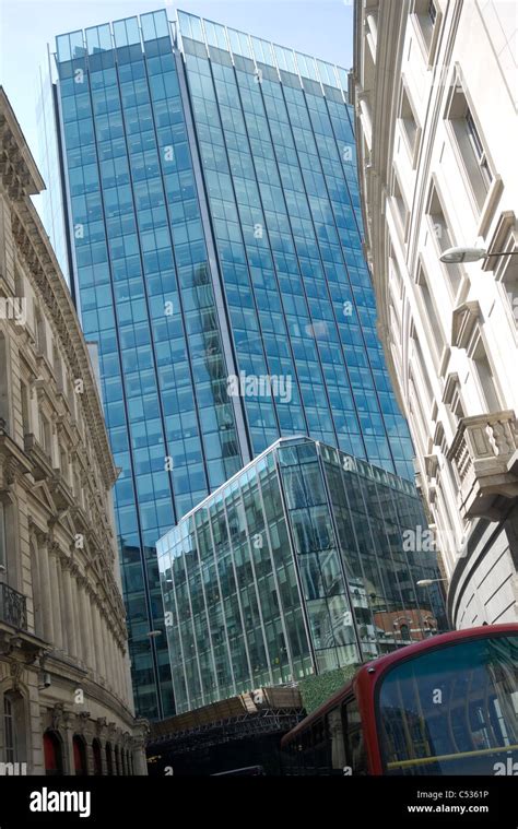 New City Of London Office Blocks In Old Broad Streetlondon Gb Uk Stock