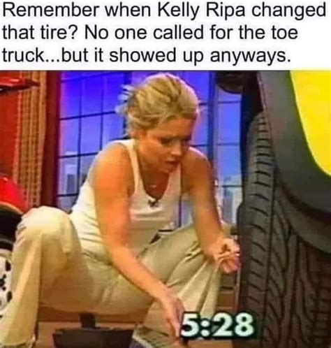 Kelly Ripa Changing Tire Nikees Info Hot Sex Picture
