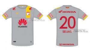 The 2021 allsvenskan, part of the 2021 swedish football season, is the 97th season of allsvenskan since its establishment in 1924. Camisas do Independiente Santa Fé 2015 Umbro » Mantos do ...