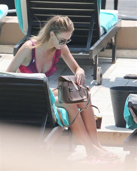 Lauren Pope Caught Between A Sets Wearing Various Bikins Poolside In Marbella Porn Pictures Xxx