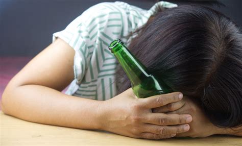 Alcohol Withdrawal Managing Symptoms And Cravings To Stay Sober