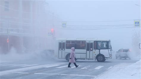 Temperature Drops To 50°c In Worlds Coldest City Yakutsk Pics
