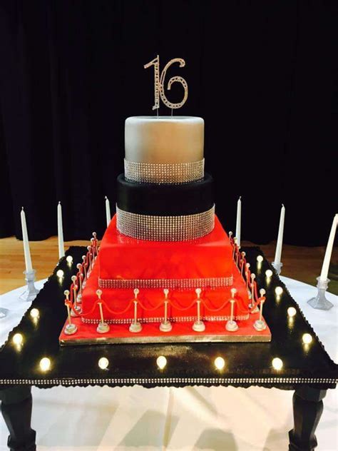 Vintage Hollywood Glam Sweet 16 Party Ideas Photo 1 Of 61 Hollywood Cake Hollywood Sweet 16