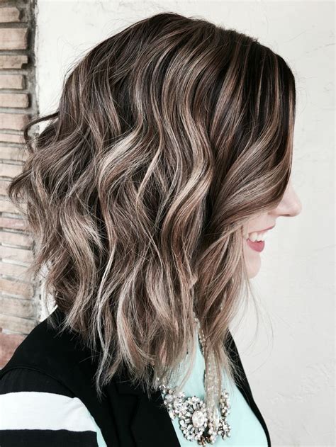 It's all about putting the perfect frame. Ash blonde brown balayage | Brown hair balayage