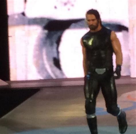 Seth Rollins Debuts New Ring Gear Tonight Photo New Sd Main Event