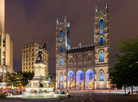 Visit Canada And Explore Montreal Quebec Gothic Revival Notre Dame Basilica