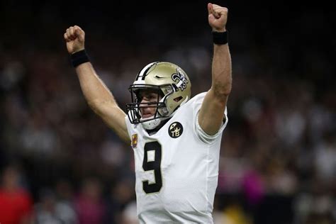 Drew Brees Broke The All Time Nfl Passing Record With A Gorgeous