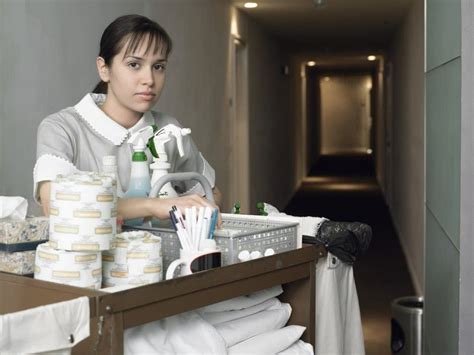 Things All Hotel Maids Do Which They Don T Want You To Know About