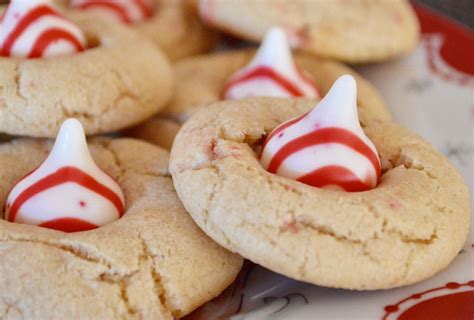 Hershey Kiss Christmas Cookies Pin On Craveable Cookie Recipes