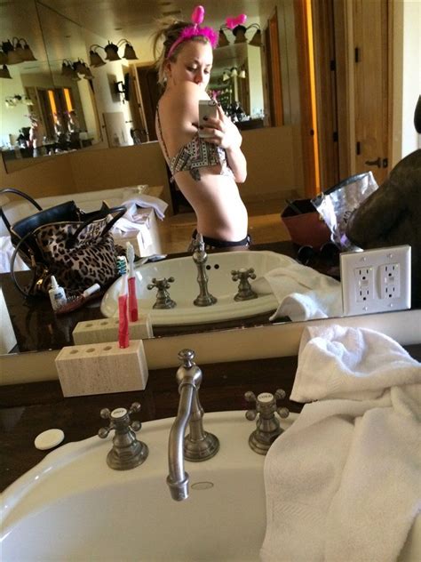 Naked Kaley Cuoco In Icloud Leak Scandal
