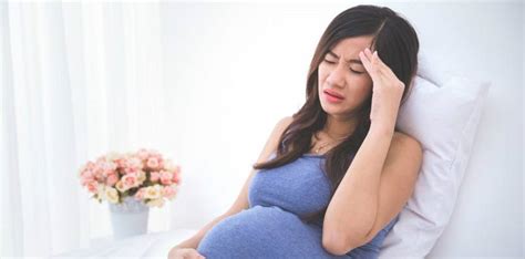Anemia pada ibu hamil berarti rendahnya kadar hb pada darah yang dapat membahayakan kehamilan. Penyebab Kurang Hb Pada Ibu Hamil - Berbagai Sebab