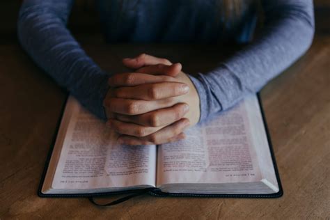 How To Spend Extended Time In Prayer