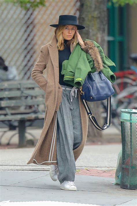 Sienna miller is one celebrity whose style has evolved quite considerably over the years. Sienna Miller Street Fashion 10/22/2018