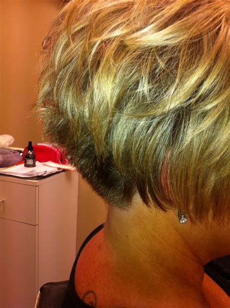 How To Do A Women S Short Layered Haircut The Guide To The Best
