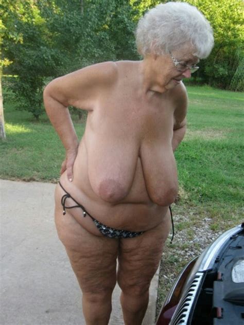 Grandma S HUGE Hanging Tits 25 Immagini XHamster Com