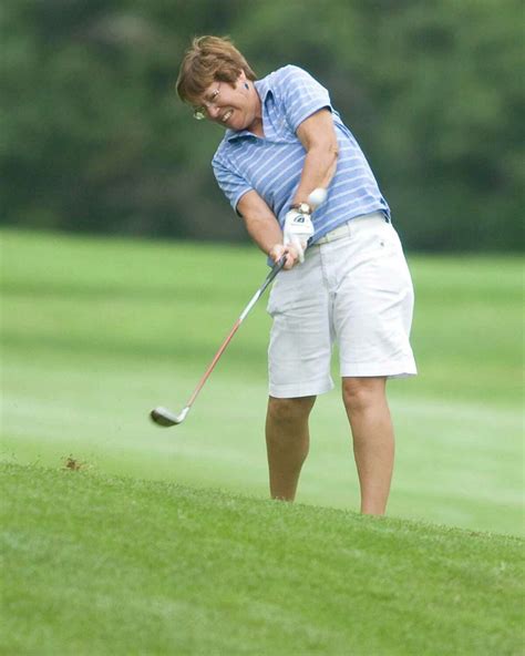 ridgewood s landegren leads after one round at women s state amateur golf championship