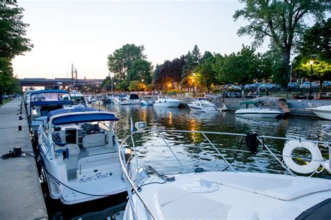 Parks canada also annouces that in order to ensure the safety of employees and respect physical distancing. Canal-de-Sainte-Anne-de-Bellevue - Parcs Canada - br ...