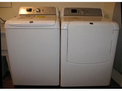 It truly can hold a larger capacity; Maytag Bravos XL Washer Dryer Near New Condition Crofton ...