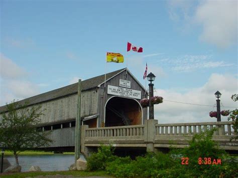 Hartland Covered Bridge 1282 Ft 391 M Longest Covered Bridge In The