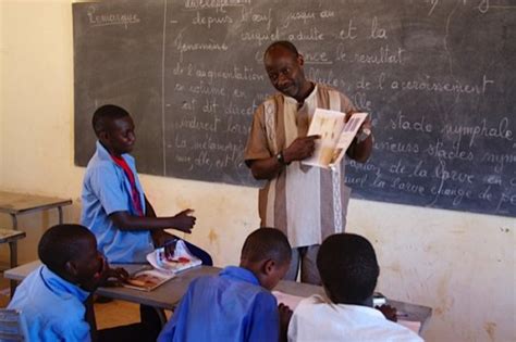 Help 80 Secondary Pupils In Niger Read And Write Globalgiving