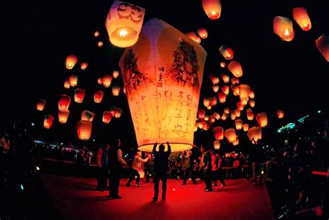 New Taipei Touts Giant Lanterns For 2023 Pingxi Sky Lantern Festival