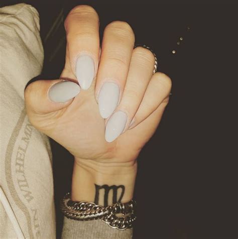 As we stated a second in the past, a really marked pattern in ladies, particularly in those that are on the lookout for their first tattoo, is to decide on a small and delicate design, however with nice that means. Women Tattoo - small Virgo sign tattoo #zodiac #ink # ...