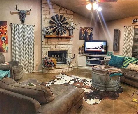 20 Cozy Farmhouse Living Room Makeover Decor Ideas Western Living