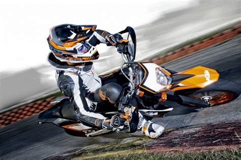 You can make the does anymore have a video / link to a 2012 ktm 690 duke with the full akraprovic system to have a. KTM 690 SMC R 2012