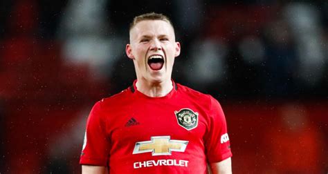 Man city came out sloppy and it was a tale of two halves. PSG - Manchester United : McTominay a été handicapé ...