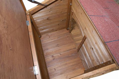 Position the plank on the. The Modern Bark | Dog Training Tips: 4 Best Large Dog ...