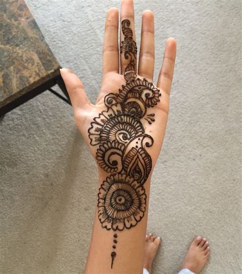 Hey guys as you can see today l made a video about how beautiful and awesome the habeshan style and the culture is. 125 Stunning Yet Simple Mehndi Designs For Beginners ...