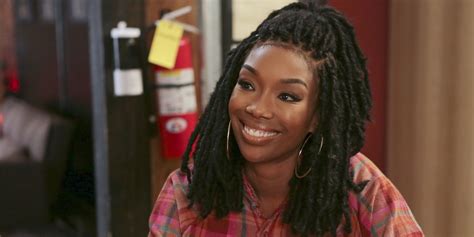 video watch brandy sing a new song in a new clip from queens on abc video